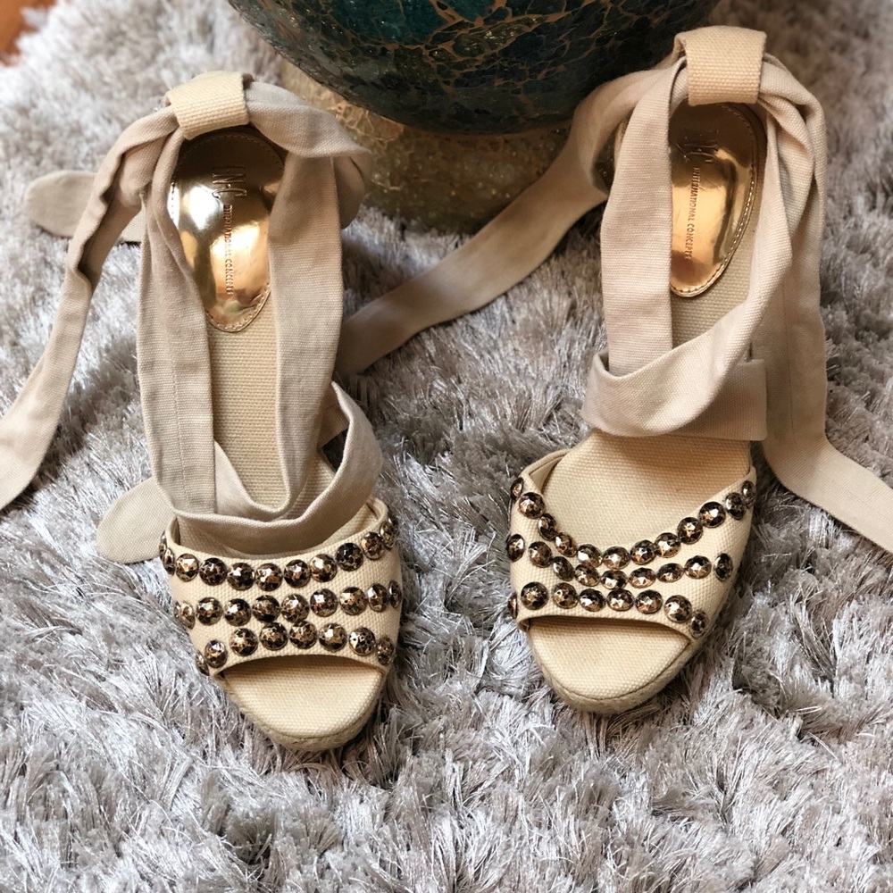 Wedge Strap Sandals